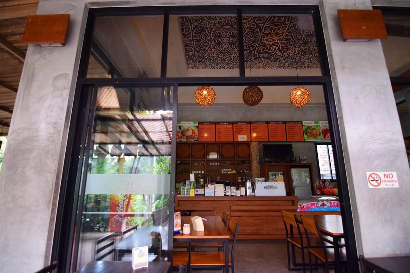 Chalicha Resort Chumphon Exterior photo